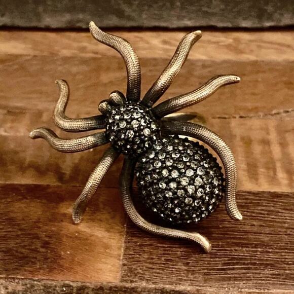 Linda Levinson Jewelry - RARE 90s Linda Levinson Matte Gold, Crystal & GARNET Ring, Fall Jewelry, Vintage